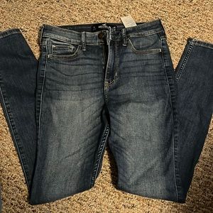 High-rise super skinny Hollister jeans